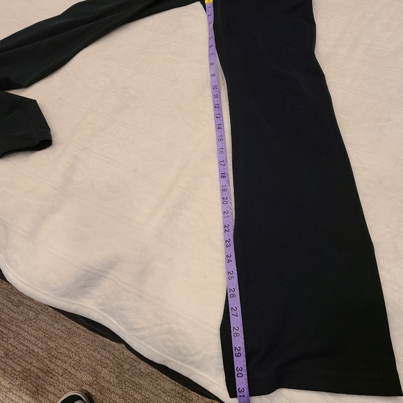 UnderArmour active wear pants - Picture 4 of 7